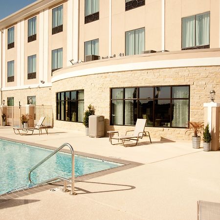 Holiday Inn Express And Suites Schulenburg By Ihg Buitenkant foto
