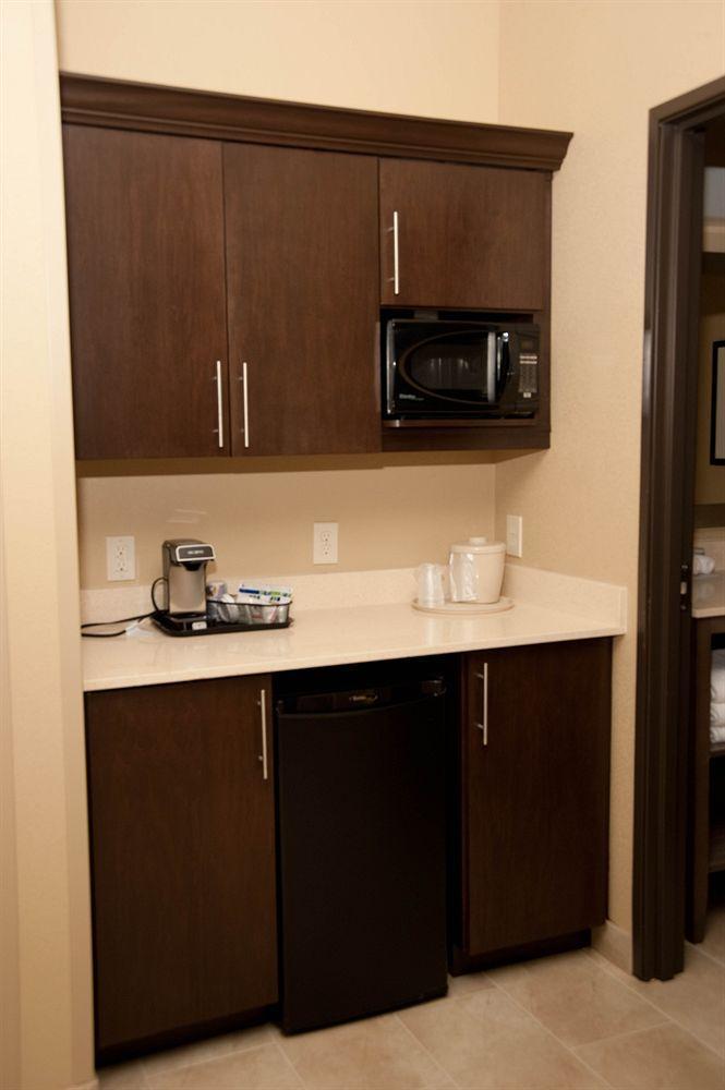 Holiday Inn Express And Suites Schulenburg By Ihg Buitenkant foto